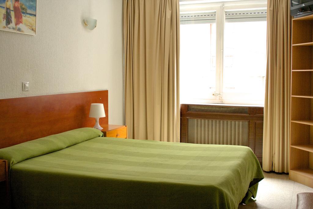 Siracusa Andorra la Vella Luaran gambar